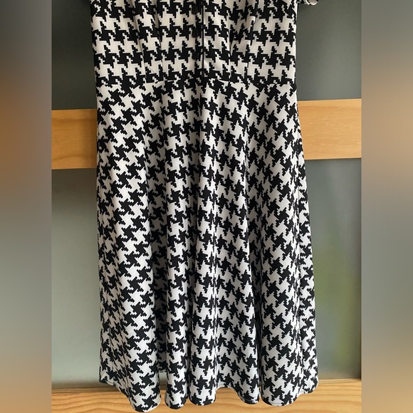 Hell Bunny Black & White Houndstooth Blake Mid Dress - Size S - NEW - Picture 8 of 15